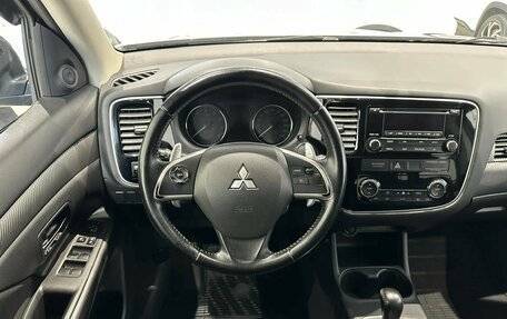Mitsubishi Outlander III рестайлинг 3, 2013 год, 1 399 000 рублей, 14 фотография