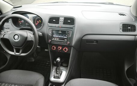 Volkswagen Polo VI (EU Market), 2017 год, 1 120 000 рублей, 15 фотография