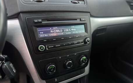 Skoda Yeti I рестайлинг, 2014 год, 1 199 000 рублей, 9 фотография