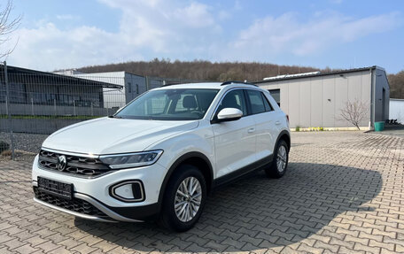 Volkswagen T-Roc I, 2026 год, 3 479 138 рублей, 2 фотография