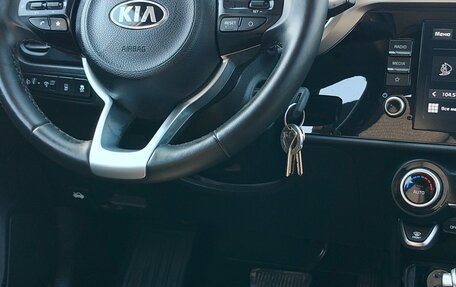 KIA Rio IV, 2021 год, 1 910 000 рублей, 1 фотография