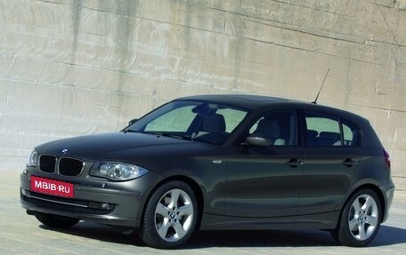 BMW 1 серия, 2007 год, 599 000 рублей, 1 фотография