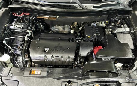 Mitsubishi Outlander III рестайлинг 3, 2015 год, 1 689 000 рублей, 17 фотография