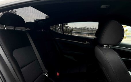 Hyundai Elantra VI рестайлинг, 2017 год, 1 450 000 рублей, 13 фотография