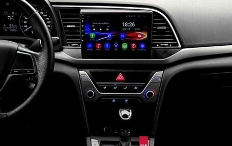 Hyundai Elantra VI рестайлинг, 2017 год, 1 450 000 рублей, 10 фотография