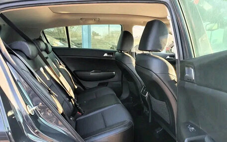 KIA Sportage IV рестайлинг, 2021 год, 1 800 000 рублей, 10 фотография