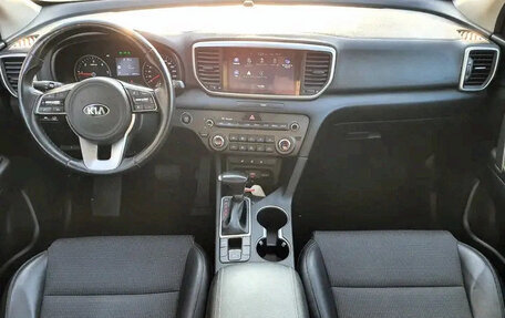 KIA Sportage IV рестайлинг, 2021 год, 1 800 000 рублей, 6 фотография
