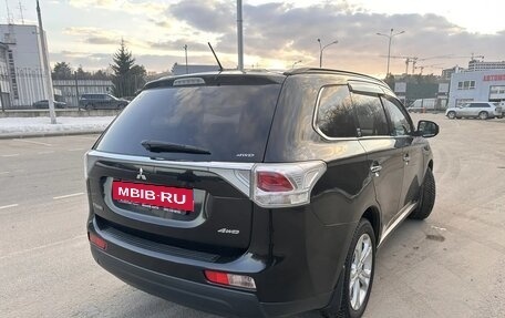Mitsubishi Outlander III рестайлинг 3, 2012 год, 1 450 000 рублей, 2 фотография