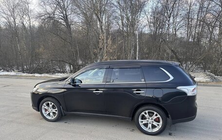 Mitsubishi Outlander III рестайлинг 3, 2012 год, 1 450 000 рублей, 20 фотография