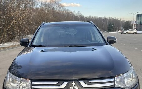 Mitsubishi Outlander III рестайлинг 3, 2012 год, 1 450 000 рублей, 18 фотография