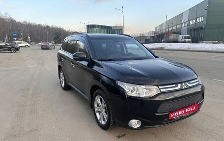 Mitsubishi Outlander III рестайлинг 3, 2012 год, 1 450 000 рублей, 14 фотография
