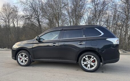 Mitsubishi Outlander III рестайлинг 3, 2012 год, 1 450 000 рублей, 27 фотография