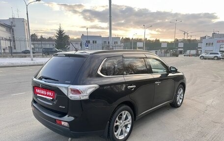 Mitsubishi Outlander III рестайлинг 3, 2012 год, 1 450 000 рублей, 24 фотография