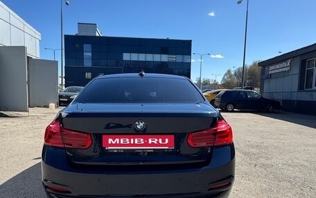 BMW 3 серия, 2017 год, 1 980 000 рублей, 6 фотография