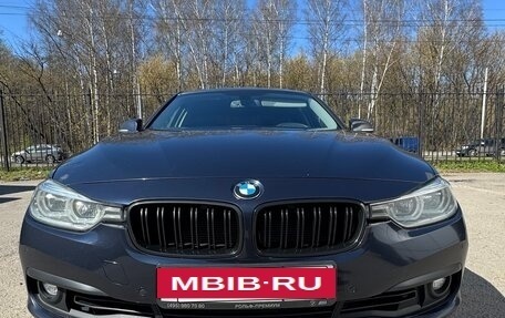 BMW 3 серия, 2017 год, 1 980 000 рублей, 28 фотография