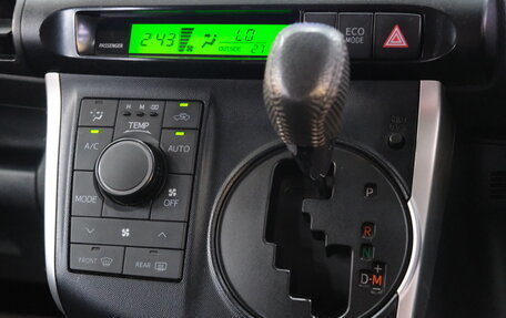 Toyota Wish II, 2011 год, 1 299 000 рублей, 14 фотография