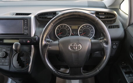 Toyota Wish II, 2011 год, 1 299 000 рублей, 11 фотография