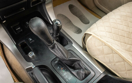 Toyota Land Cruiser Prado 120 рестайлинг, 2005 год, 1 799 000 рублей, 20 фотография