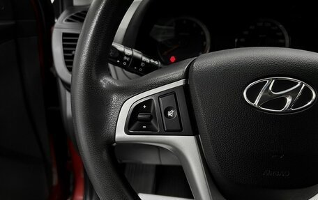 Hyundai Solaris II рестайлинг, 2014 год, 995 000 рублей, 18 фотография