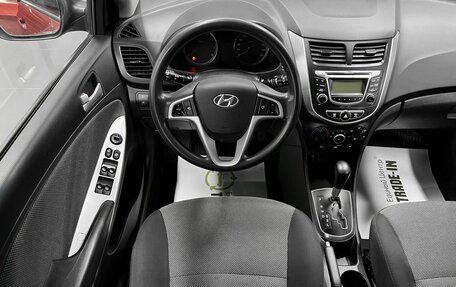 Hyundai Solaris II рестайлинг, 2014 год, 995 000 рублей, 12 фотография