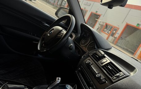 BMW 1 серия, 2012 год, 1 050 000 рублей, 3 фотография