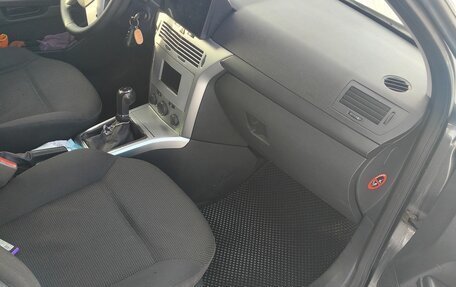 Opel Astra H, 2011 год, 1 фотография