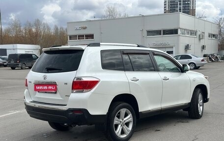 Toyota Highlander III, 2011 год, 1 450 000 рублей, 3 фотография