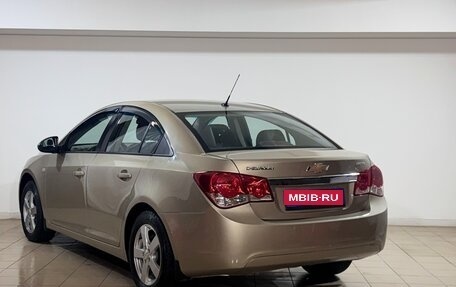 Chevrolet Cruze II, 2011 год, 629 000 рублей, 6 фотография