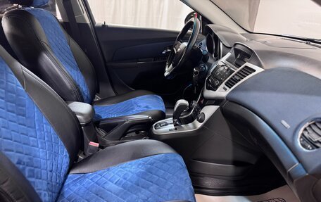 Chevrolet Cruze II, 2011 год, 629 000 рублей, 7 фотография