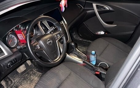 Opel Astra J, 2011 год, 699 999 рублей, 5 фотография