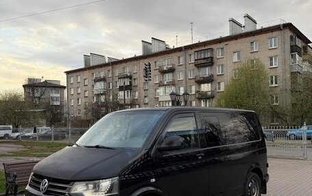 Volkswagen Caravelle T5, 2013 год, 1 871 000 рублей, 4 фотография