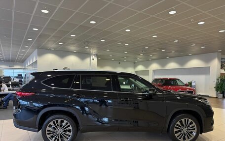 Toyota Highlander, 2026 год, 5 650 000 рублей, 6 фотография