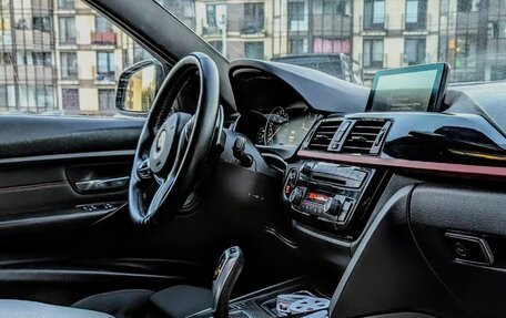 BMW 3 серия, 2013 год, 1 900 000 рублей, 8 фотография