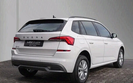 Skoda Kamiq I, 2022 год, 1 800 000 рублей, 3 фотография