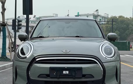 MINI Hatch, 2022 год, 2 000 000 рублей, 2 фотография