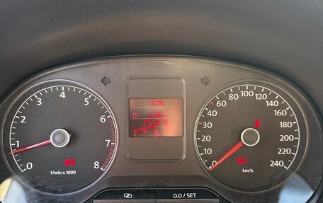 Volkswagen Polo VI (EU Market), 2011 год, 600 000 рублей, 8 фотография