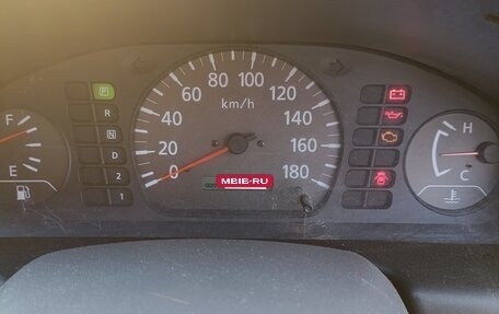 Nissan Sunny B15, 2000 год, 250 000 рублей, 11 фотография