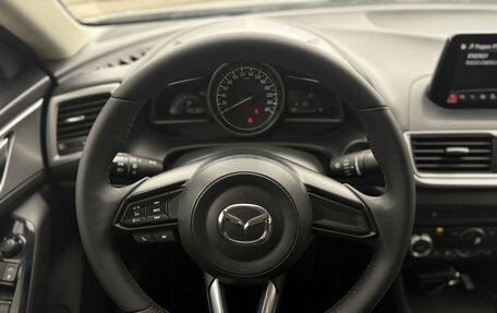Mazda 3, 2018 год, 1 540 000 рублей, 8 фотография