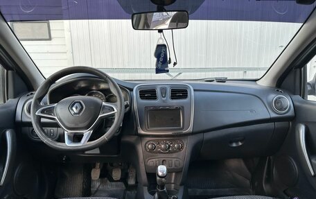 Renault Logan II, 2022 год, 990 000 рублей, 3 фотография