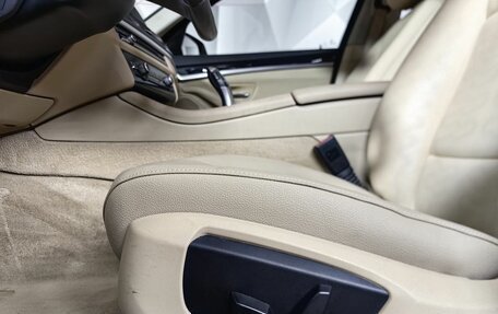 BMW 5 серия, 2014 год, 1 660 000 рублей, 17 фотография