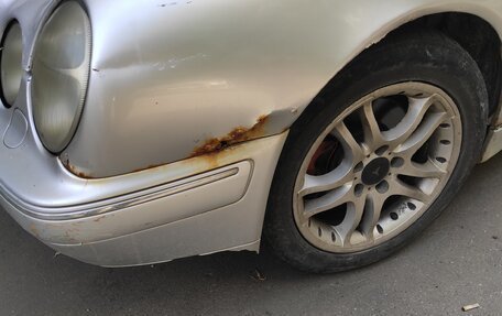 Mercedes-Benz E-Класс, 2000 год, 360 000 рублей, 5 фотография