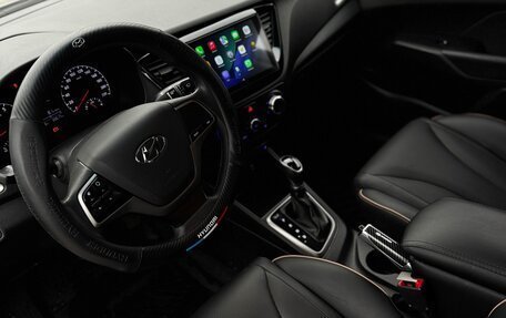 Hyundai Solaris II рестайлинг, 2018 год, 1 100 000 рублей, 5 фотография