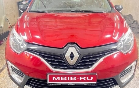 Renault Kaptur I рестайлинг, 2019 год, 1 100 000 рублей, 2 фотография