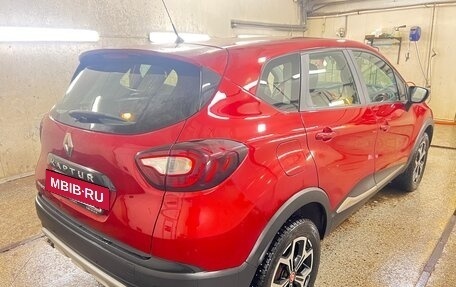 Renault Kaptur I рестайлинг, 2019 год, 1 100 000 рублей, 4 фотография