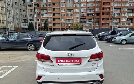 Hyundai Santa Fe III рестайлинг, 2017 год, 2 200 000 рублей, 4 фотография