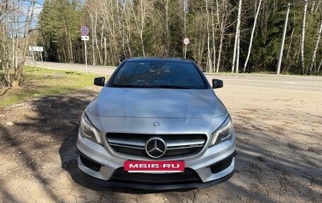 Mercedes-Benz CLA AMG, 2015 год, 2 750 000 рублей, 16 фотография