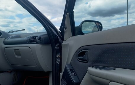 Renault Symbol I, 2005 год, 175 000 рублей, 9 фотография