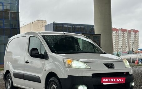 Peugeot Partner II рестайлинг 2, 2012 год, 699 000 рублей, 3 фотография