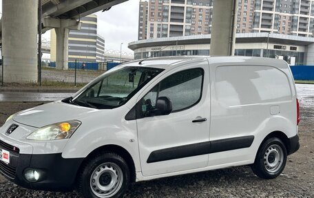 Peugeot Partner II рестайлинг 2, 2012 год, 699 000 рублей, 9 фотография
