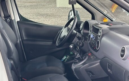 Peugeot Partner II рестайлинг 2, 2012 год, 699 000 рублей, 15 фотография